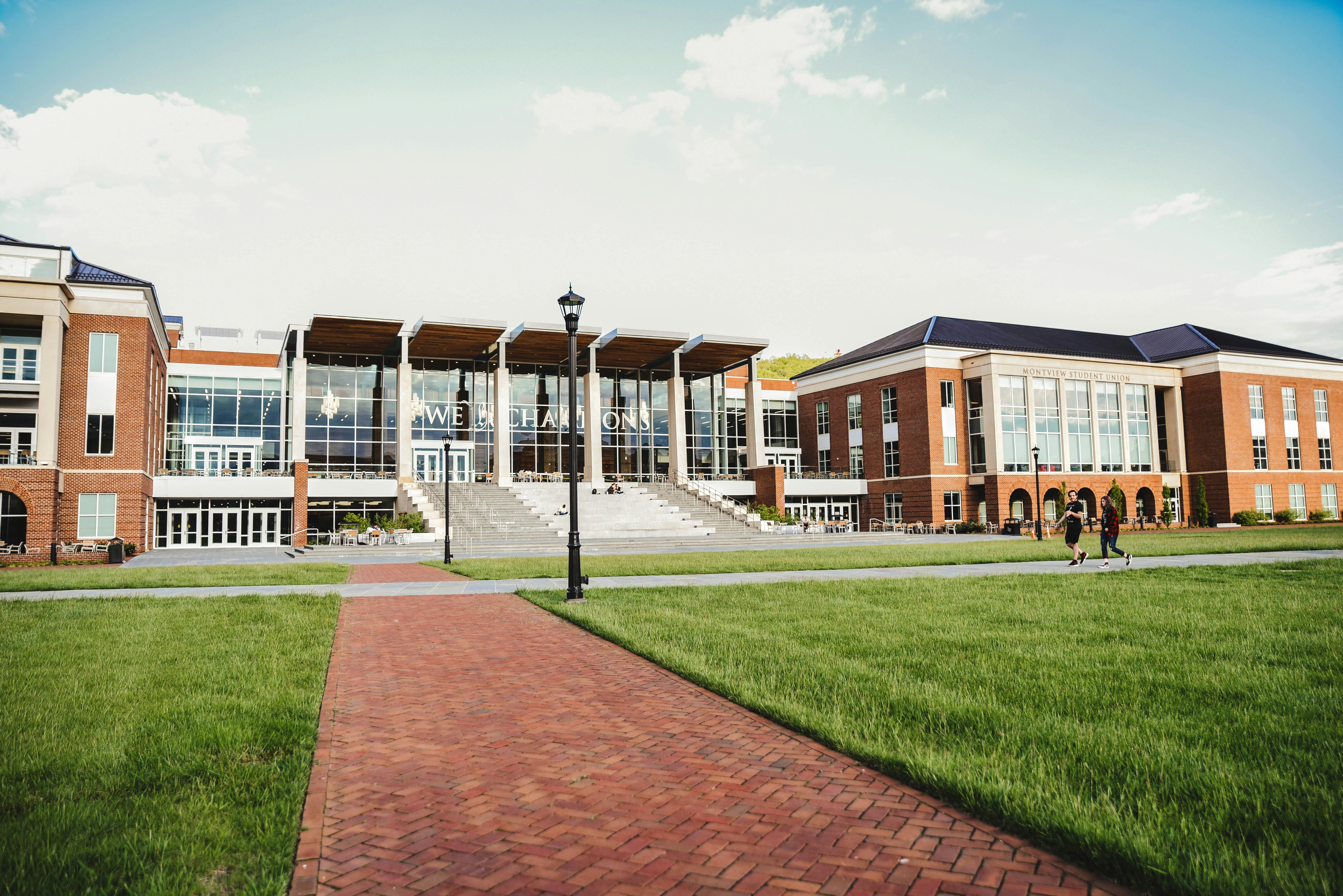 Montessori School of Lake Forest gallery image